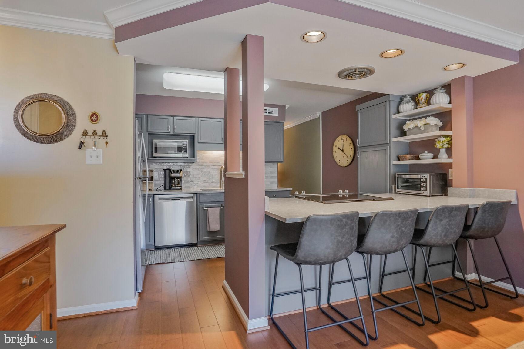 TOWNES OF MOOREFIELD - Residential