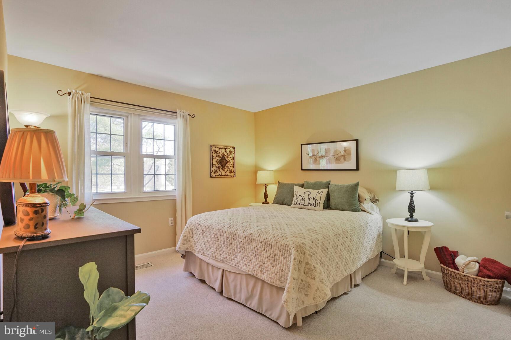 TOWNES OF MOOREFIELD - Residential