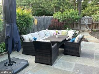 TOWNES OF MOOREFIELD - Residential