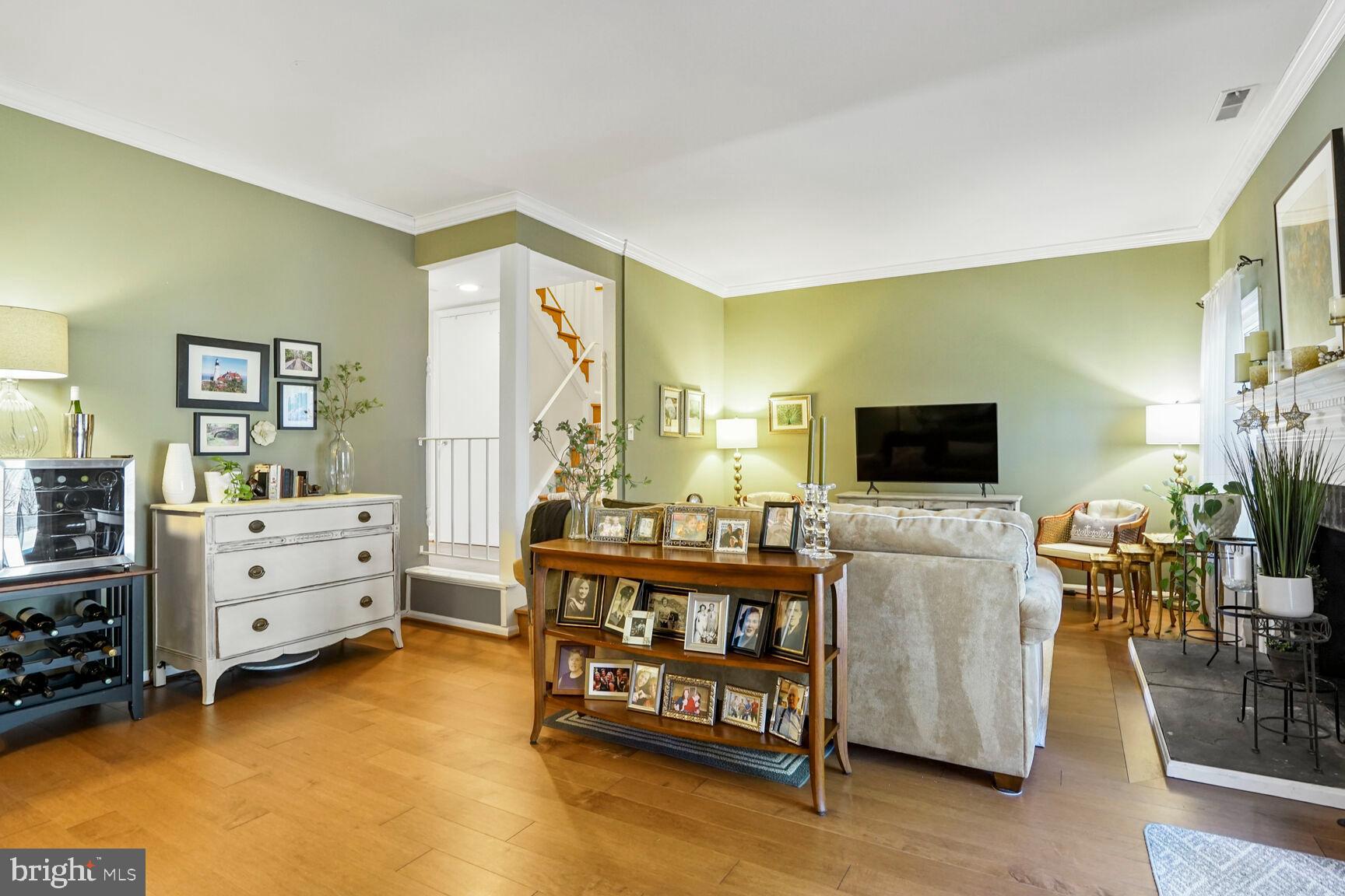 TOWNES OF MOOREFIELD - Residential