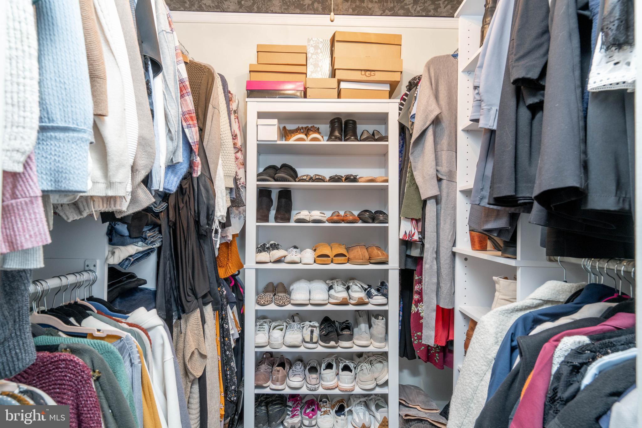 MODENA PARK - Residential