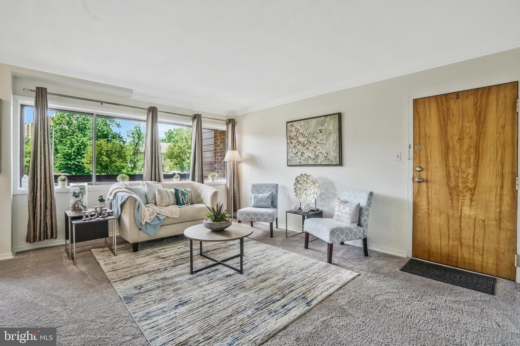 GEORGE MASON VILLAGE - Residential