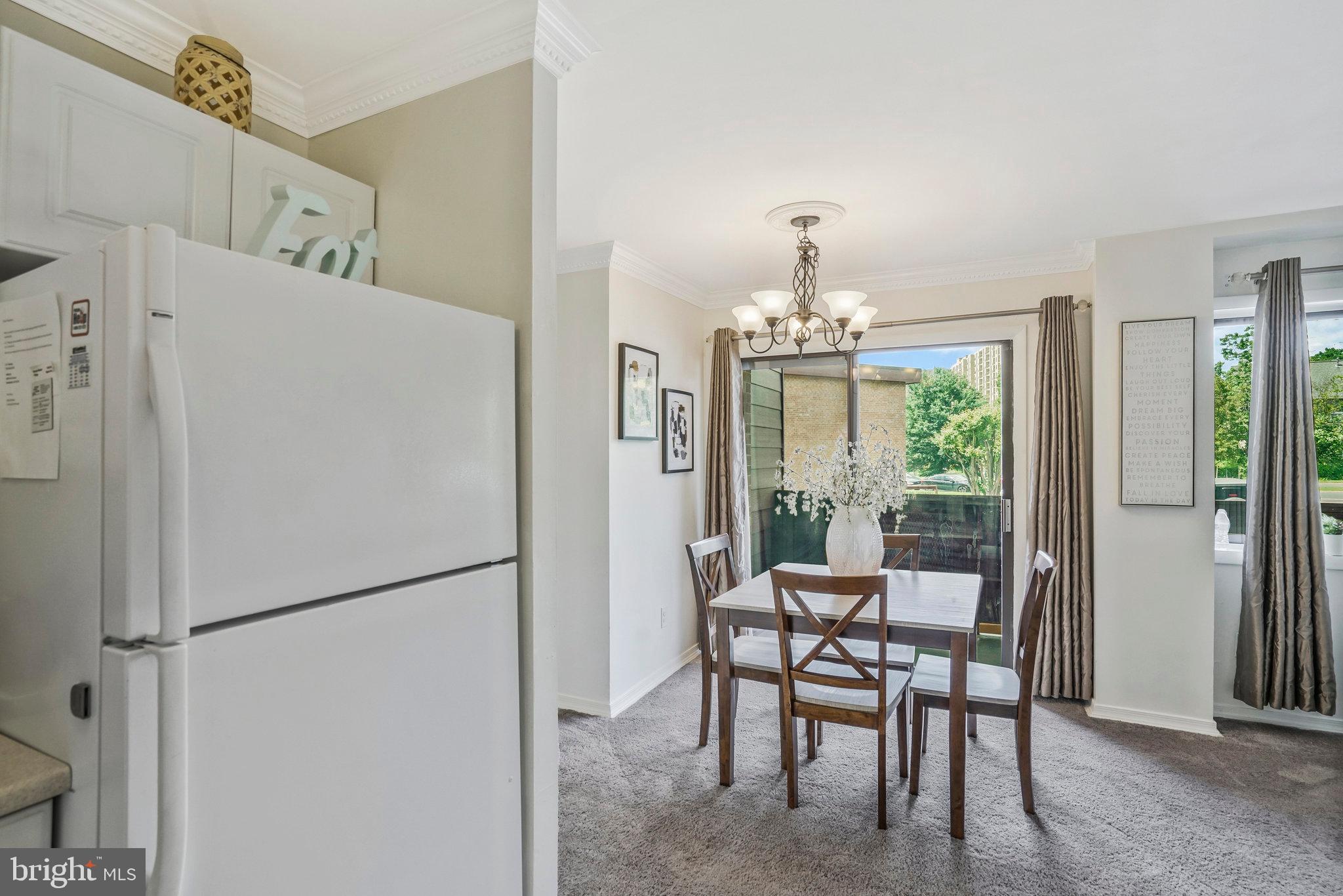 GEORGE MASON VILLAGE - Residential