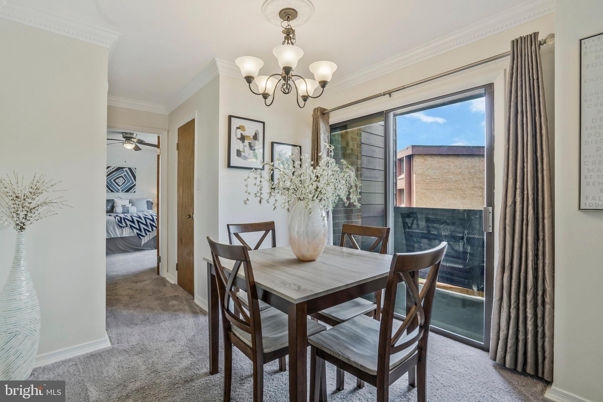 GEORGE MASON VILLAGE - Residential