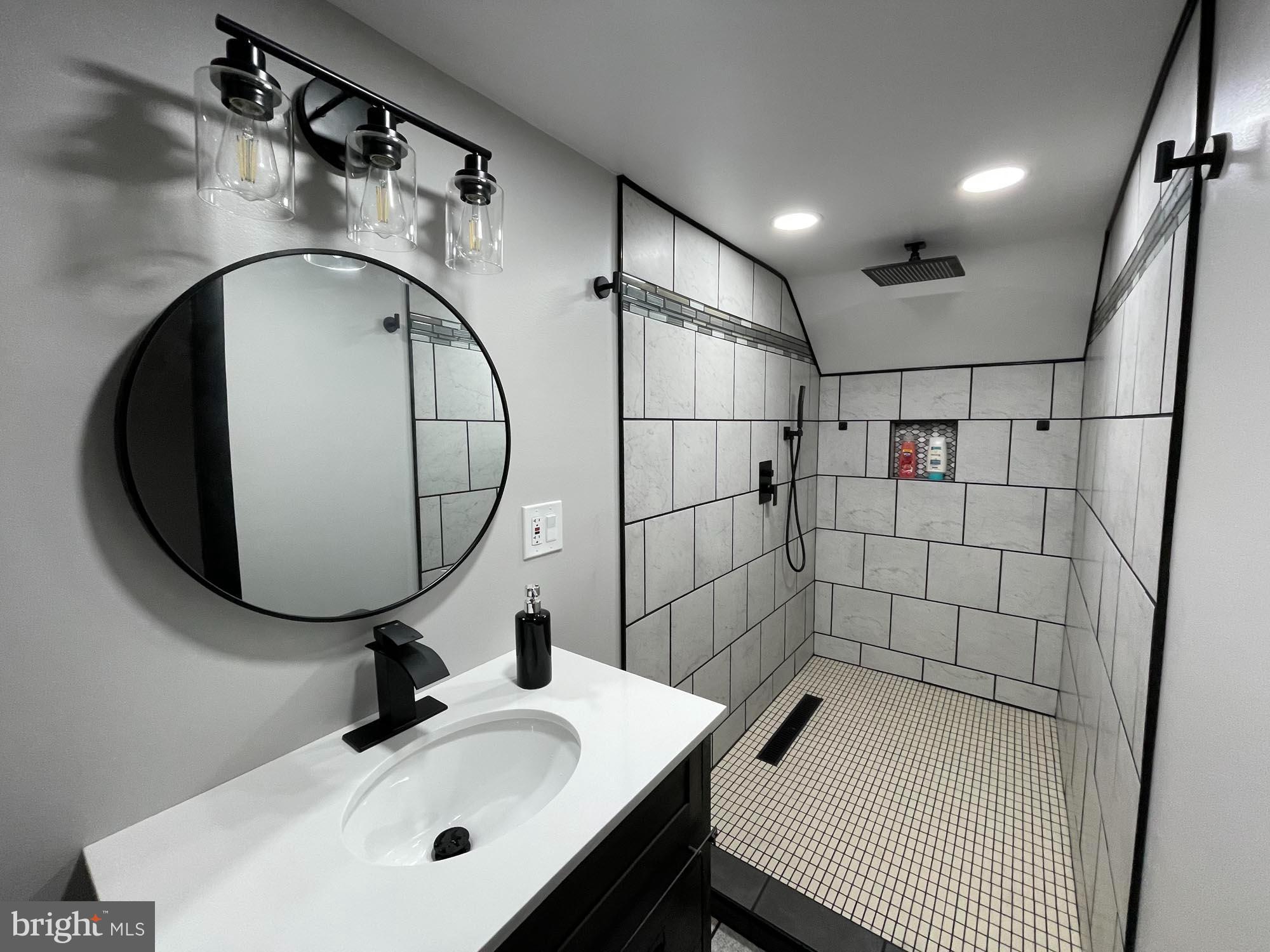 BEL AIR ACRES - Residential