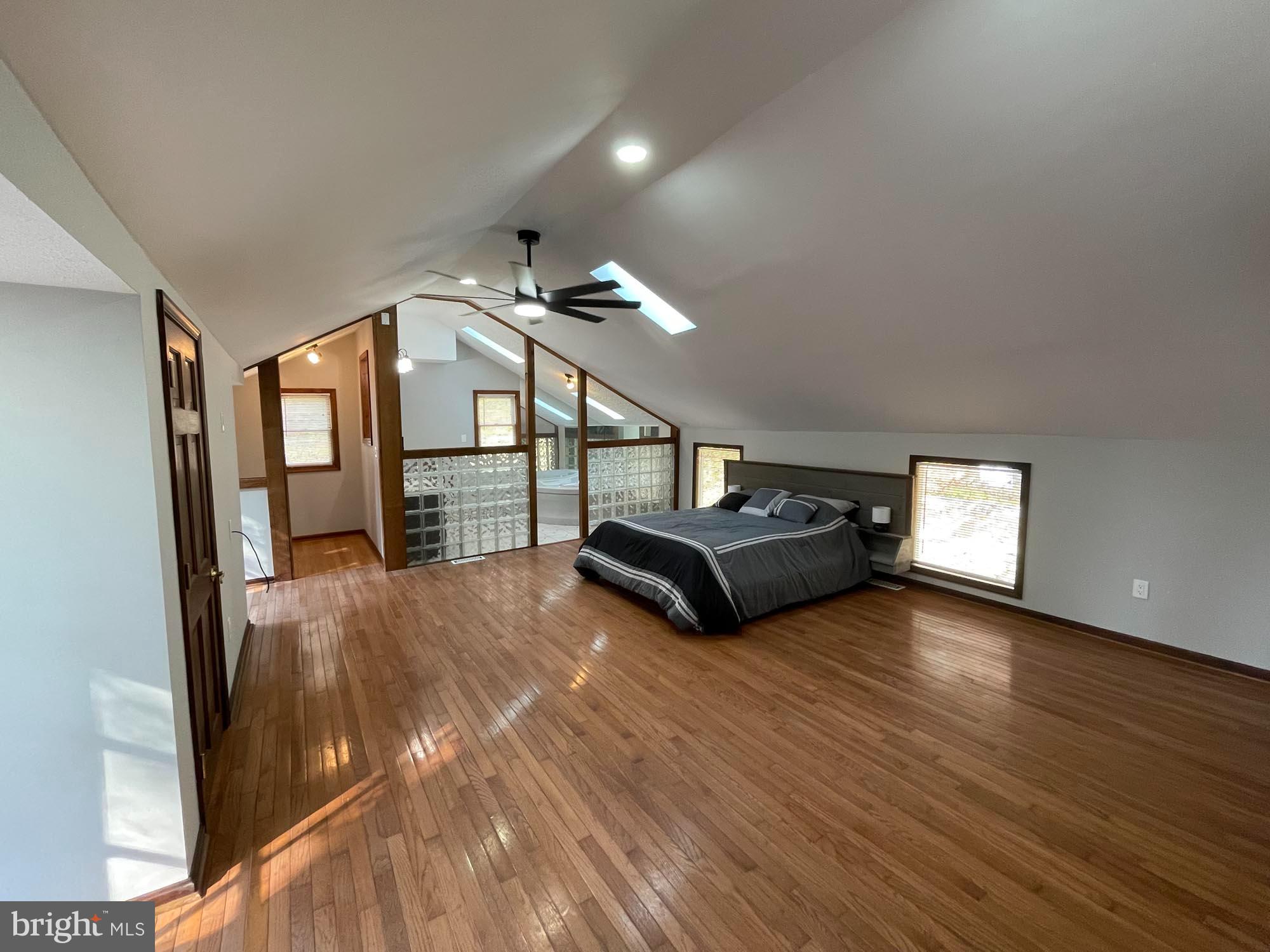 BEL AIR ACRES - Residential