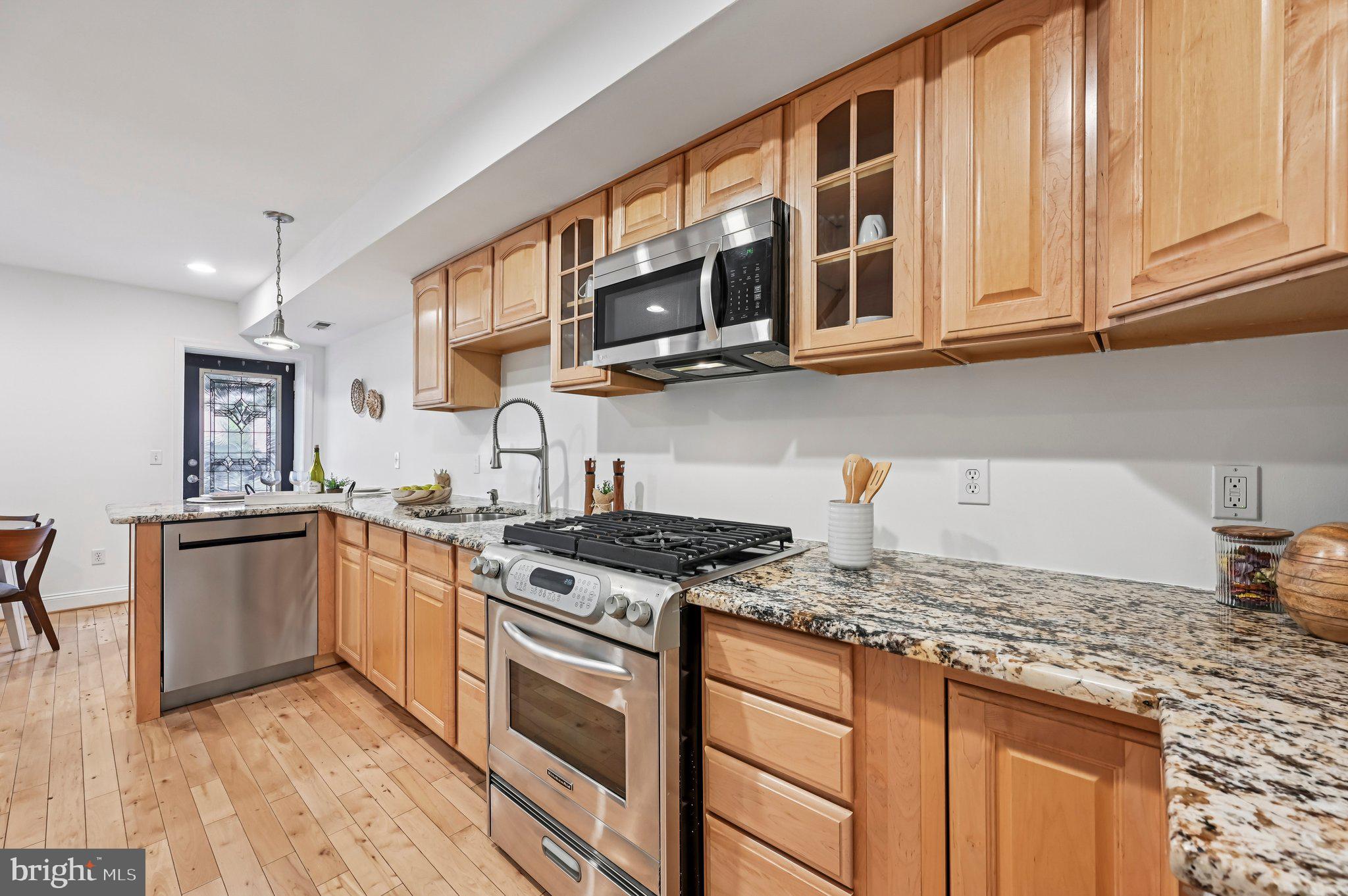 CANTON - Residential