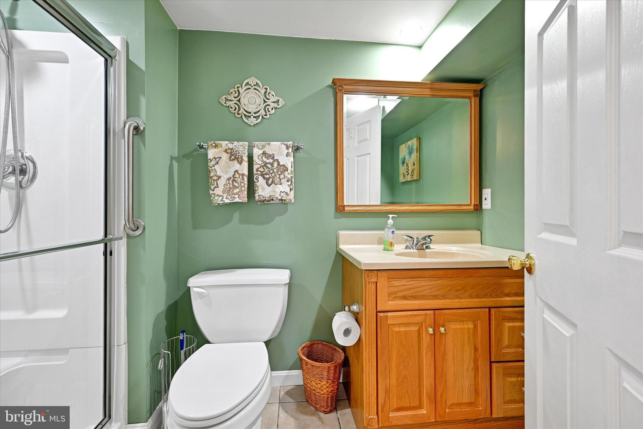 PARKWAY MANOR - Residential