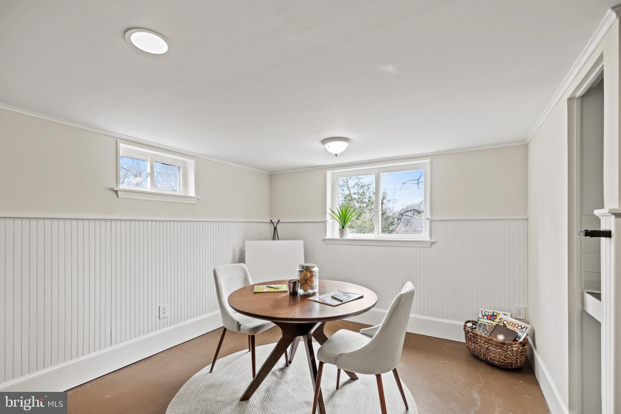 BROYHILL CREST - Residential