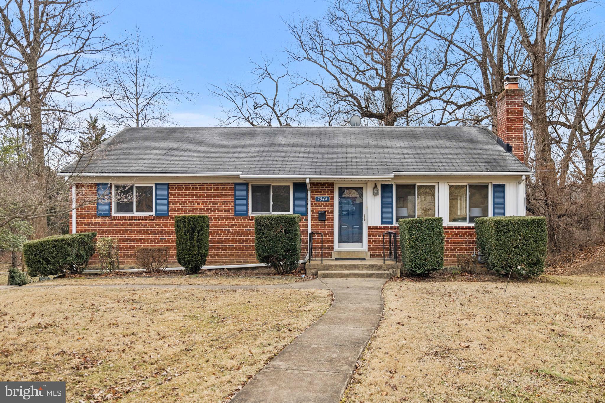 BROYHILL CREST - Residential