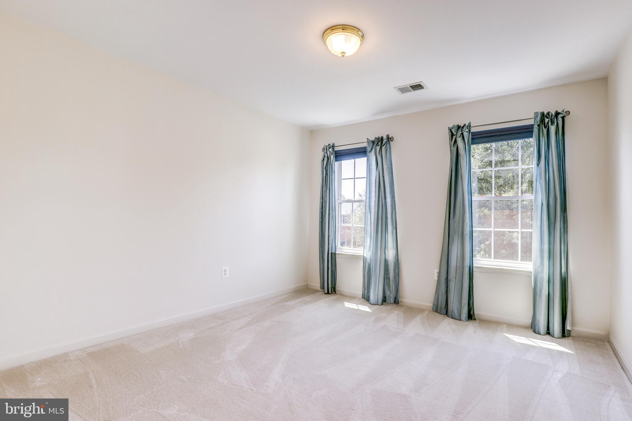 SHEFFIELD MANOR - Residential