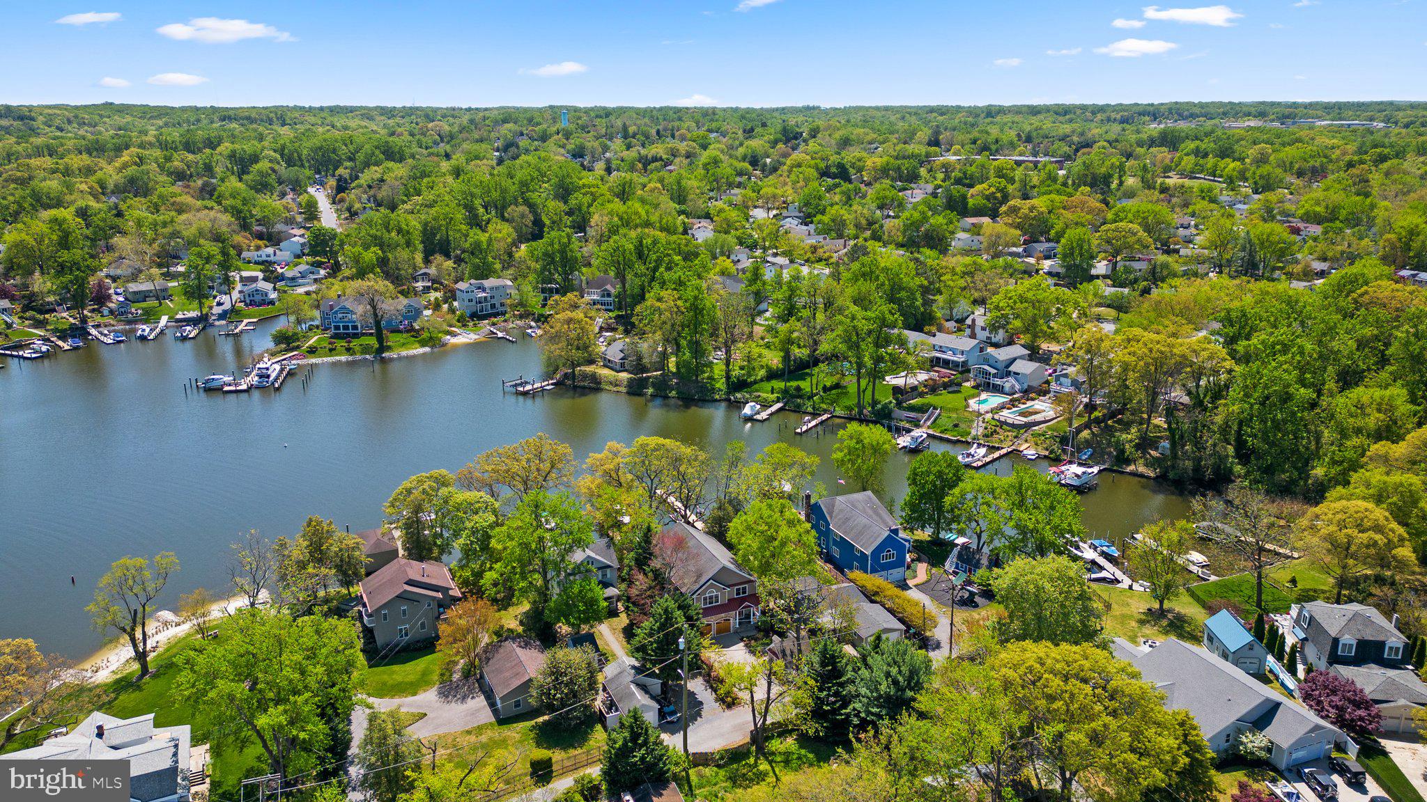 MAGOTHY MANOR - Residential