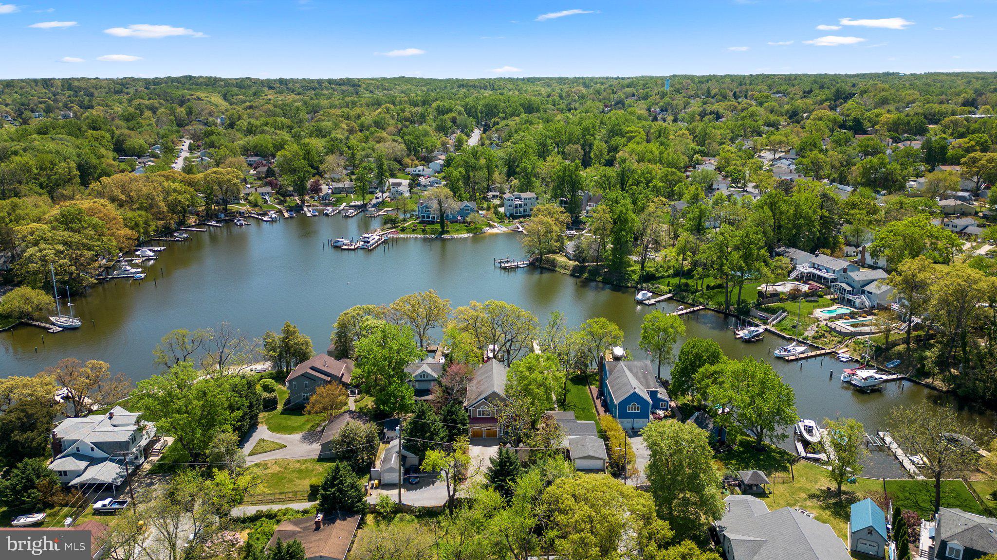 MAGOTHY MANOR - Residential