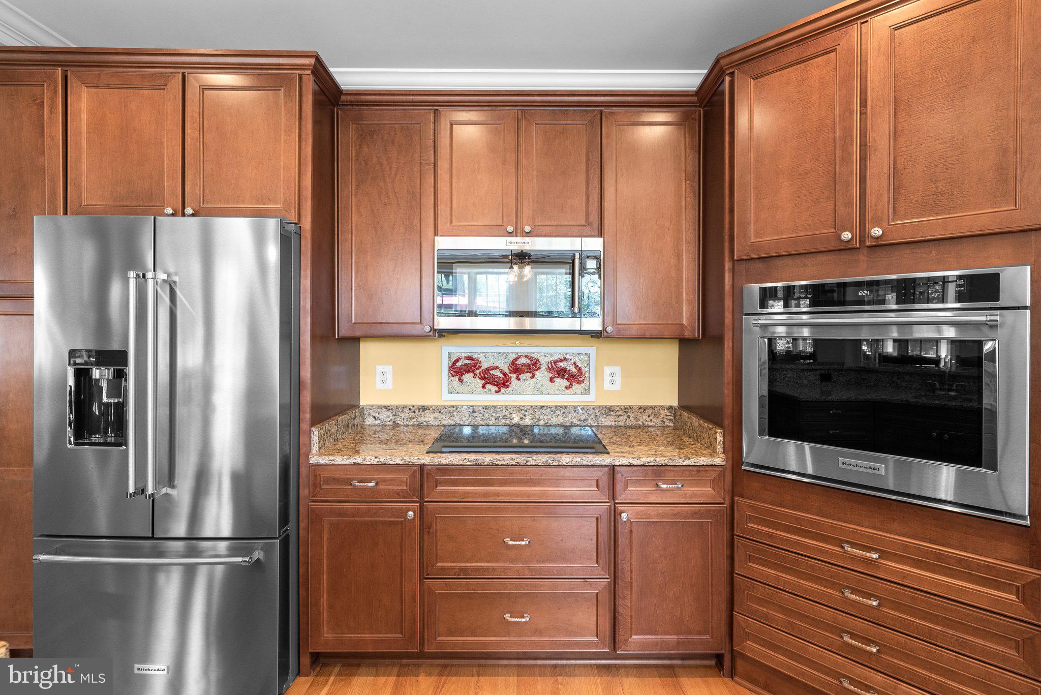 MAGOTHY MANOR - Residential