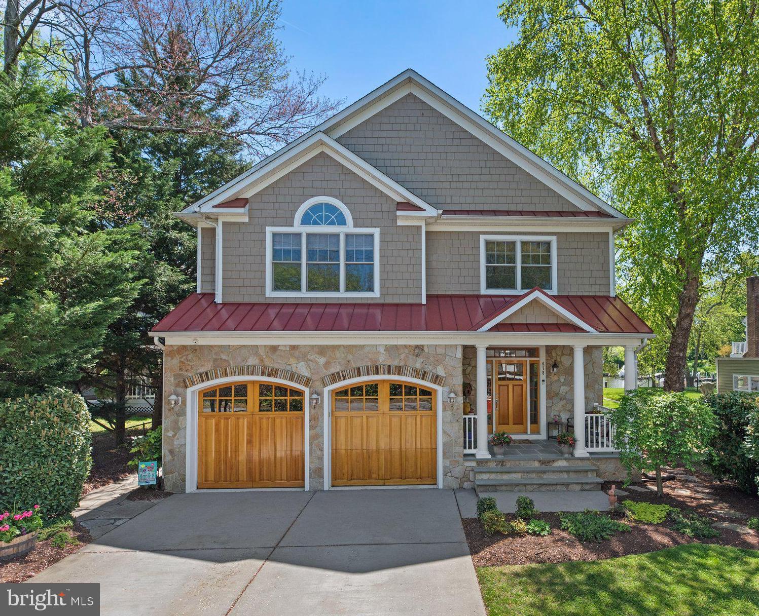 MAGOTHY MANOR - Residential