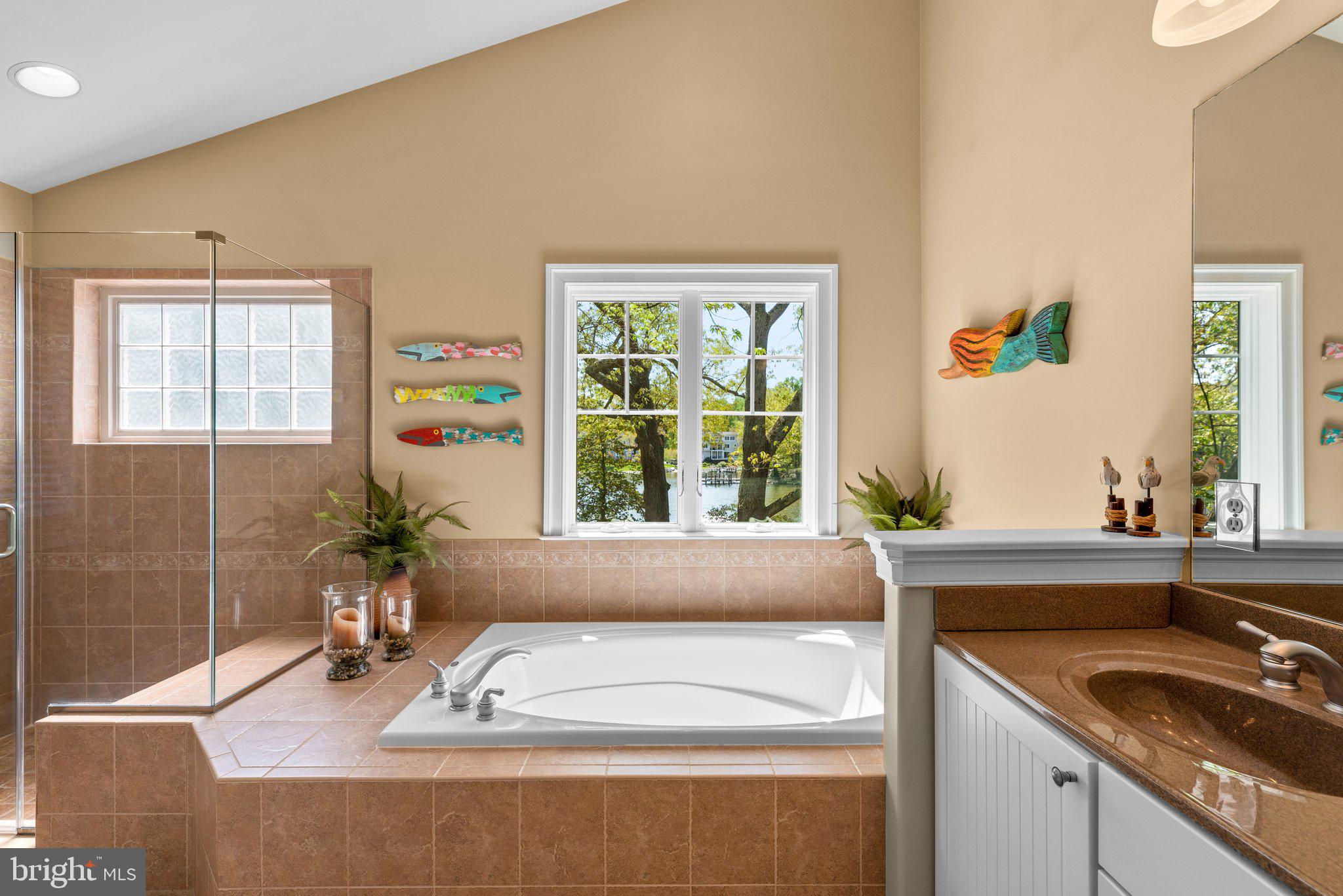 MAGOTHY MANOR - Residential