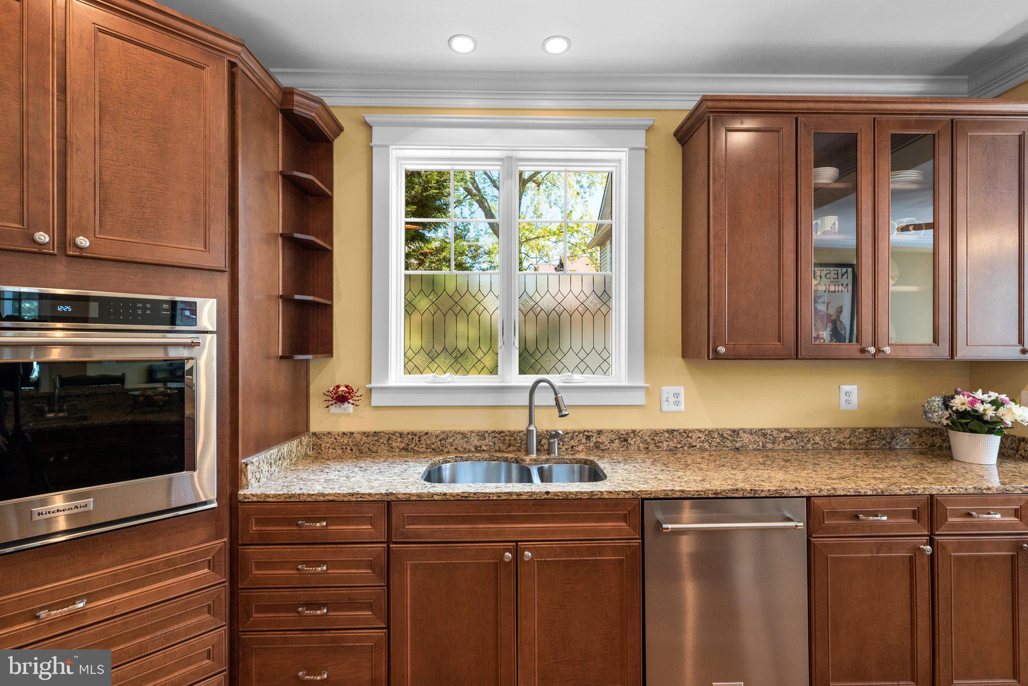 MAGOTHY MANOR - Residential