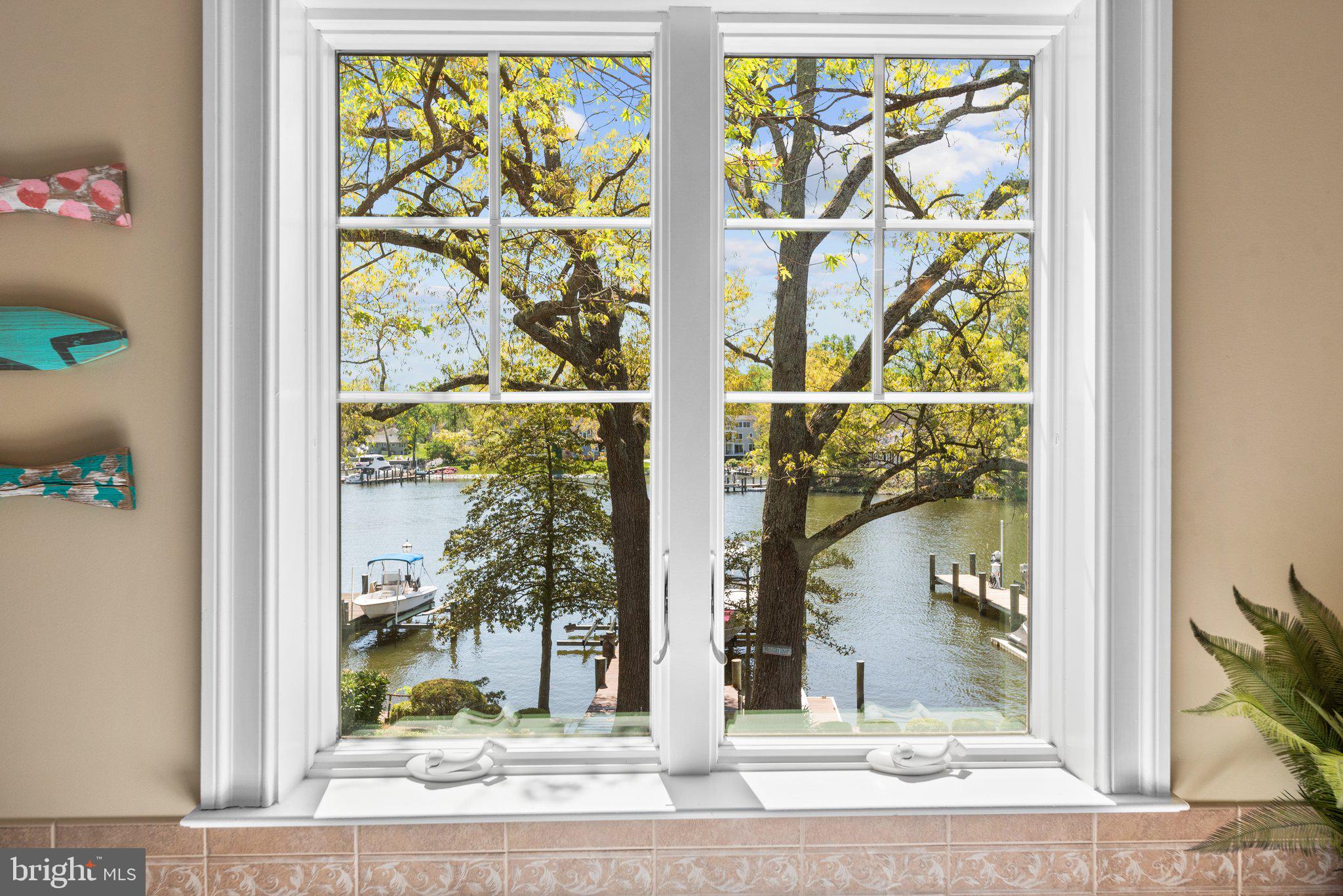 MAGOTHY MANOR - Residential