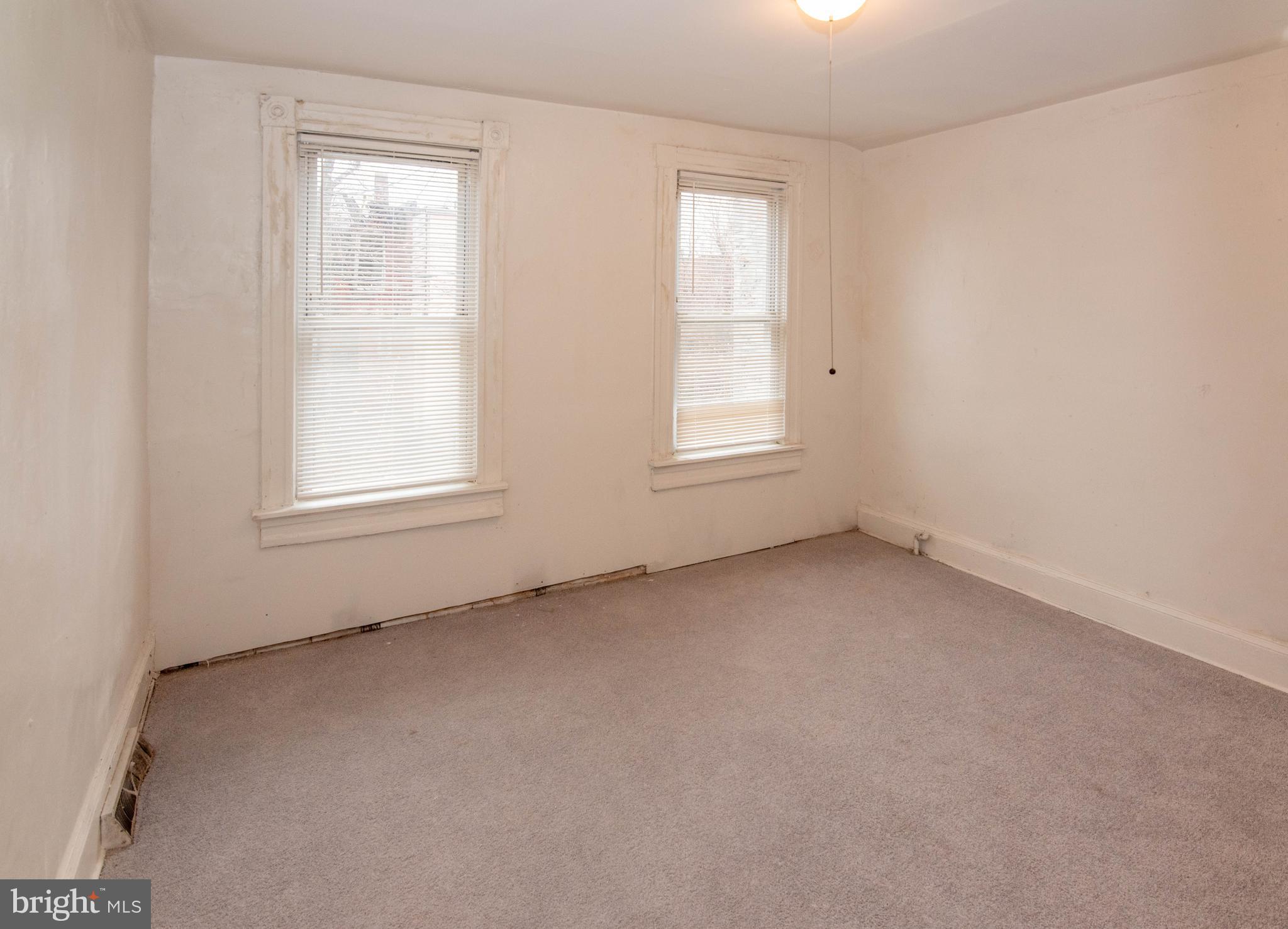 LEXINGTON - Residential