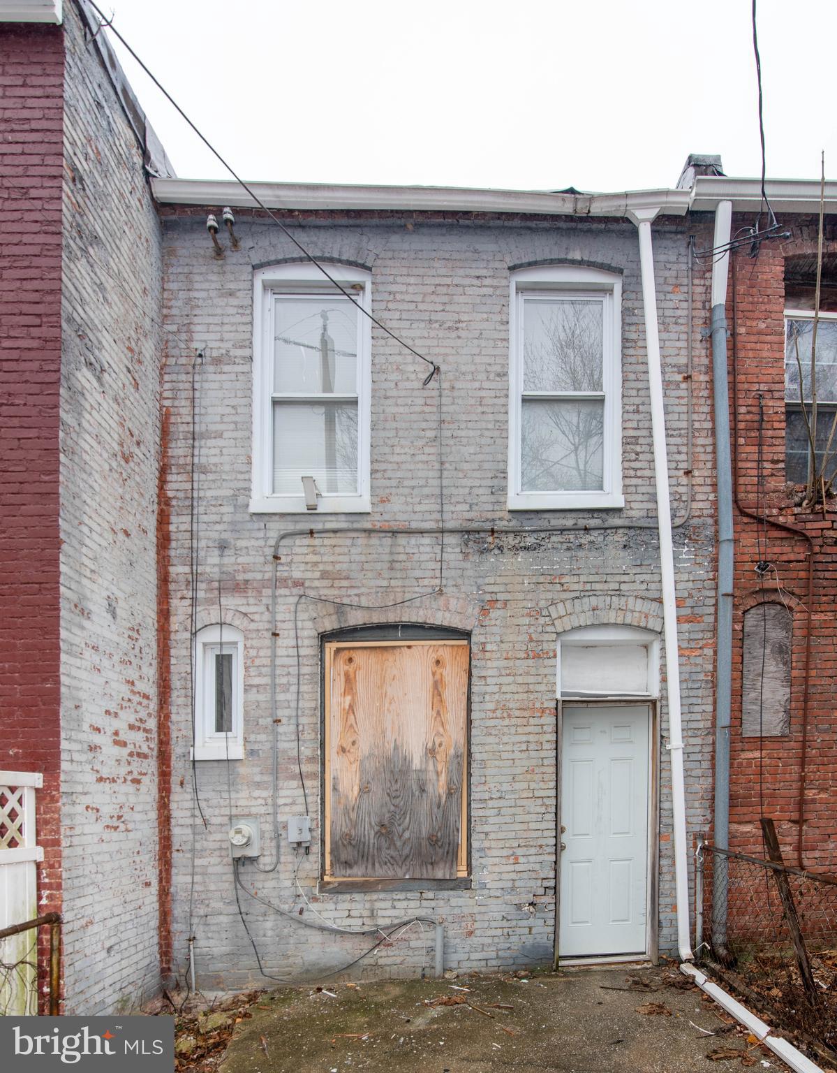 LEXINGTON - Residential