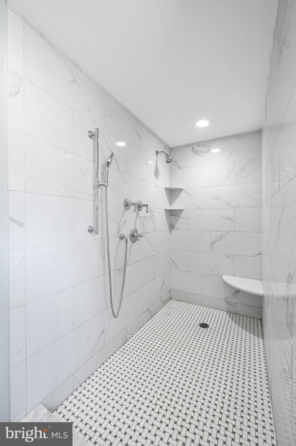 RITTENHOUSE ARBOR - Residential