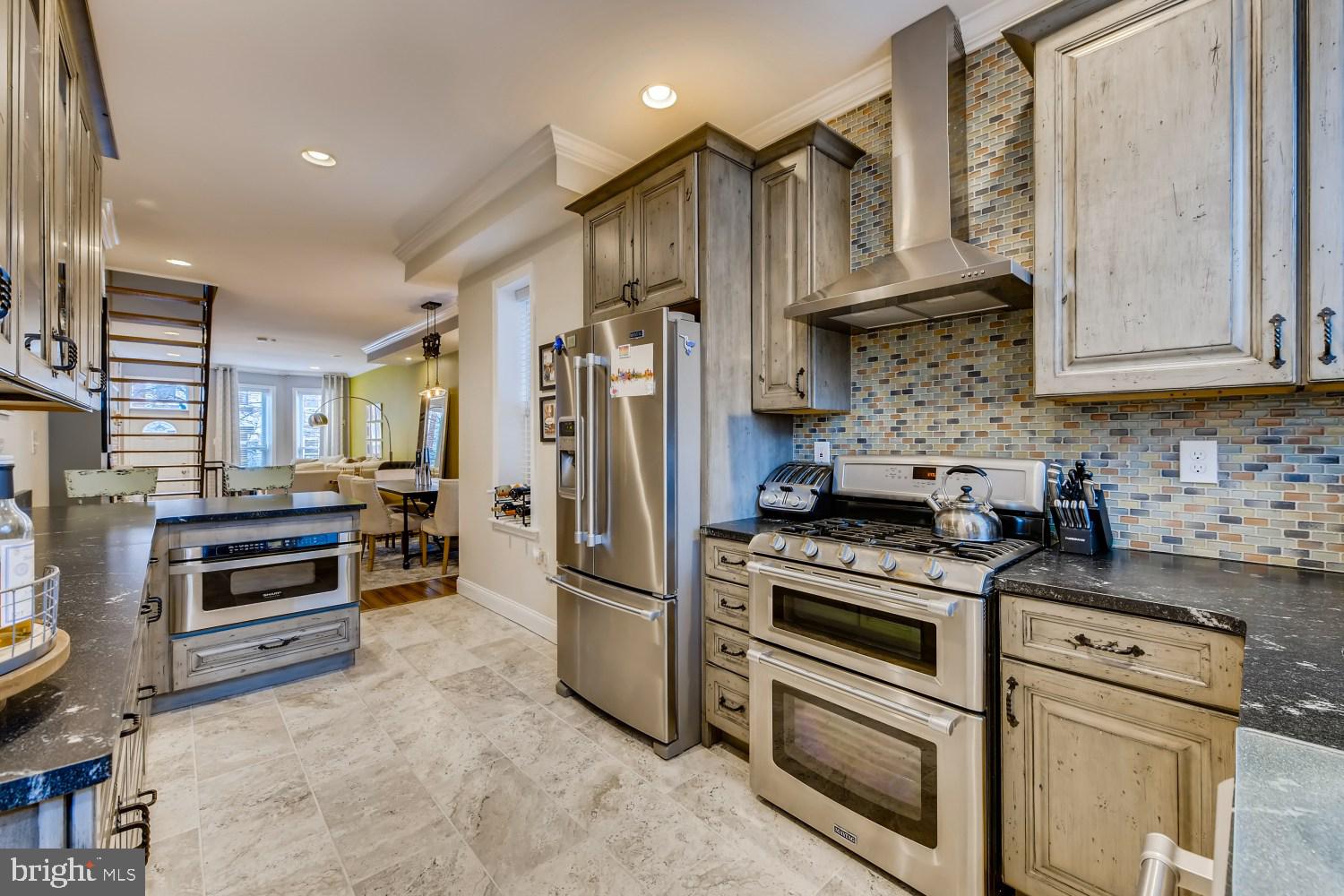 HAMPDEN HISTORIC DISTRICT - Residential