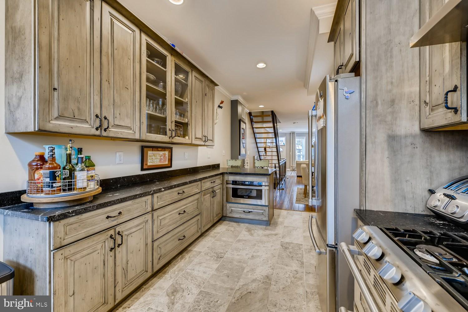 HAMPDEN HISTORIC DISTRICT - Residential