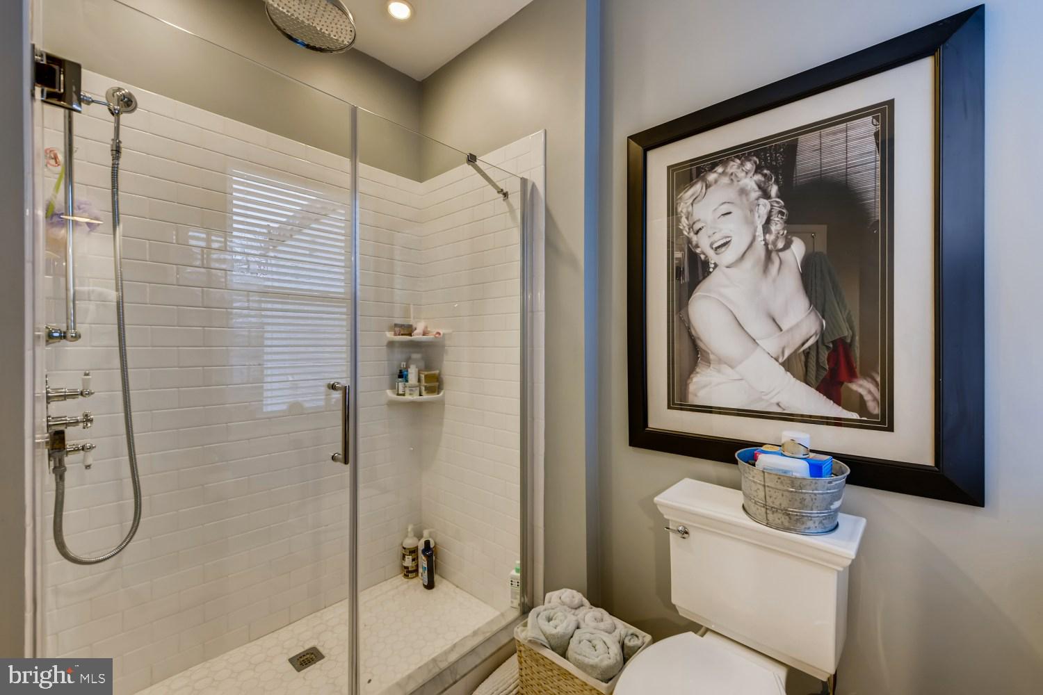 HAMPDEN HISTORIC DISTRICT - Residential