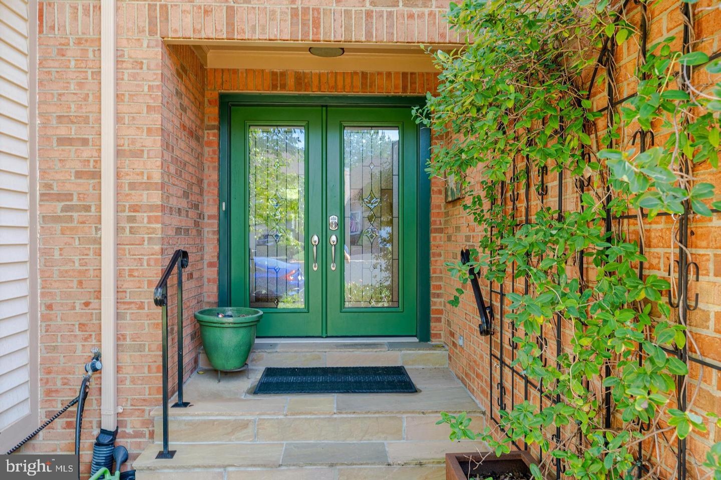 3407 WALNUT HILL COURT