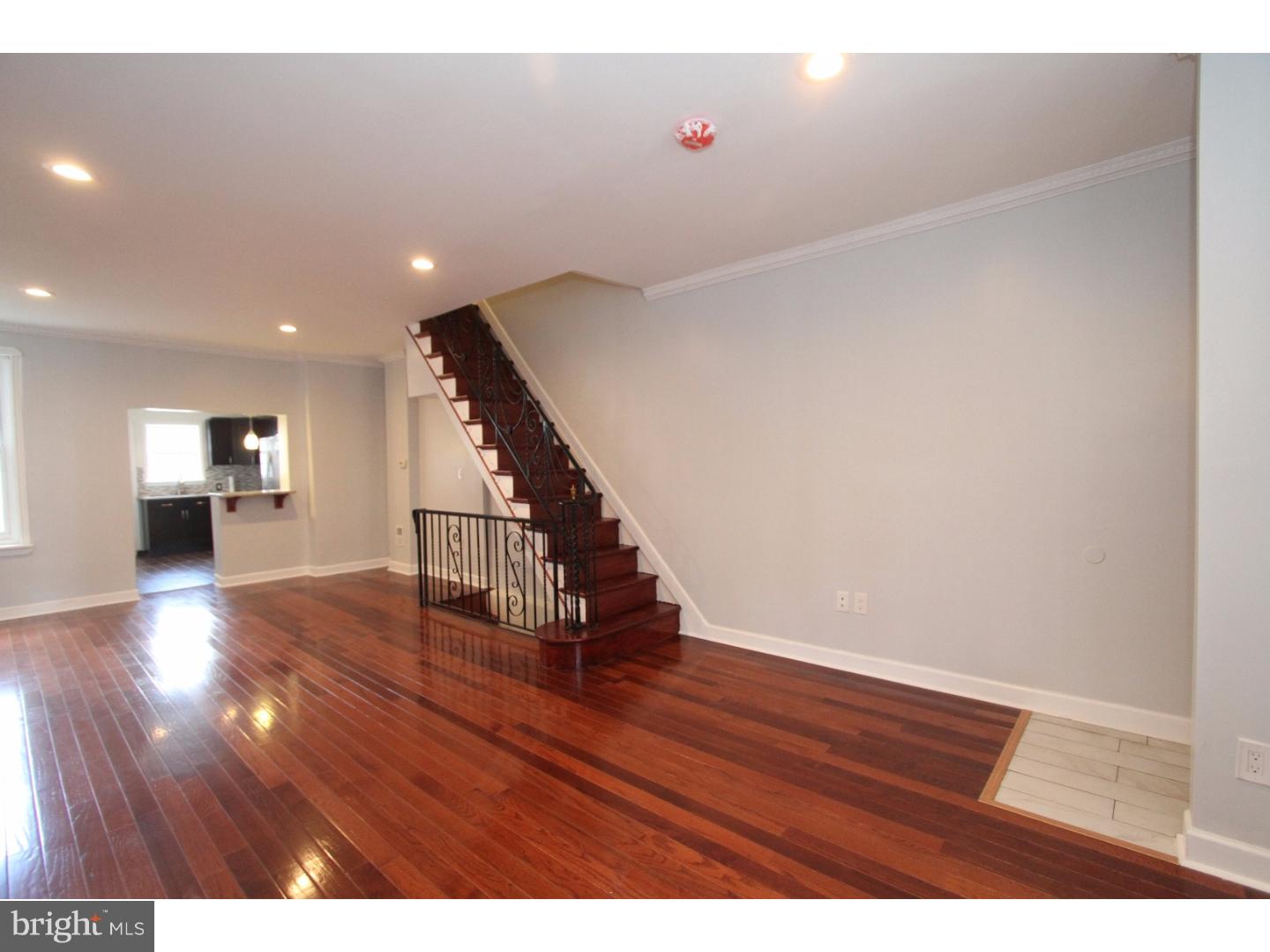 PORT RICHMOND - Residential
