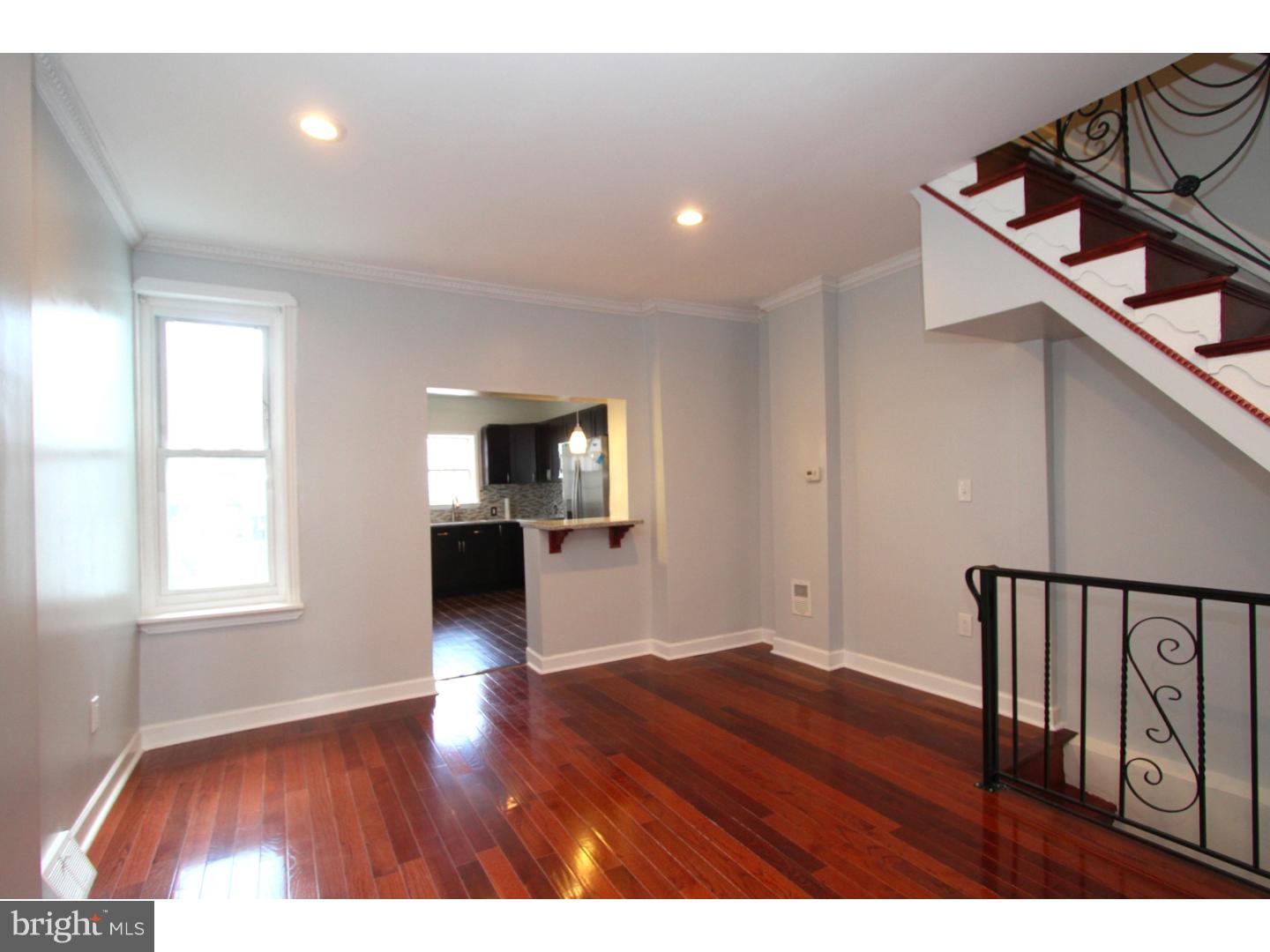 PORT RICHMOND - Residential