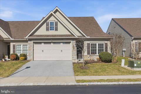 Townhouse For Sale - 1237 Cantebury Drive<br/> MOUNT JOY, PA 17552