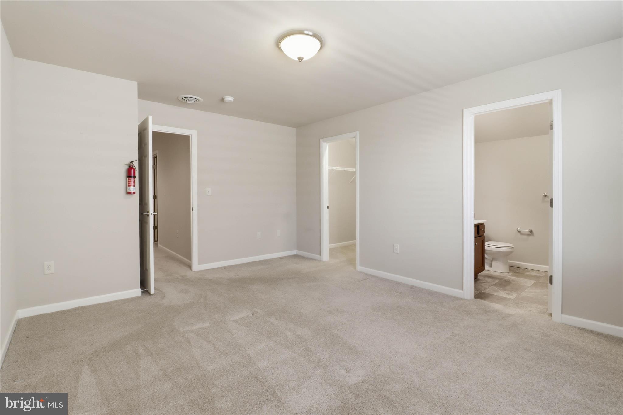 VILLAS AT ELM TREE - Residential