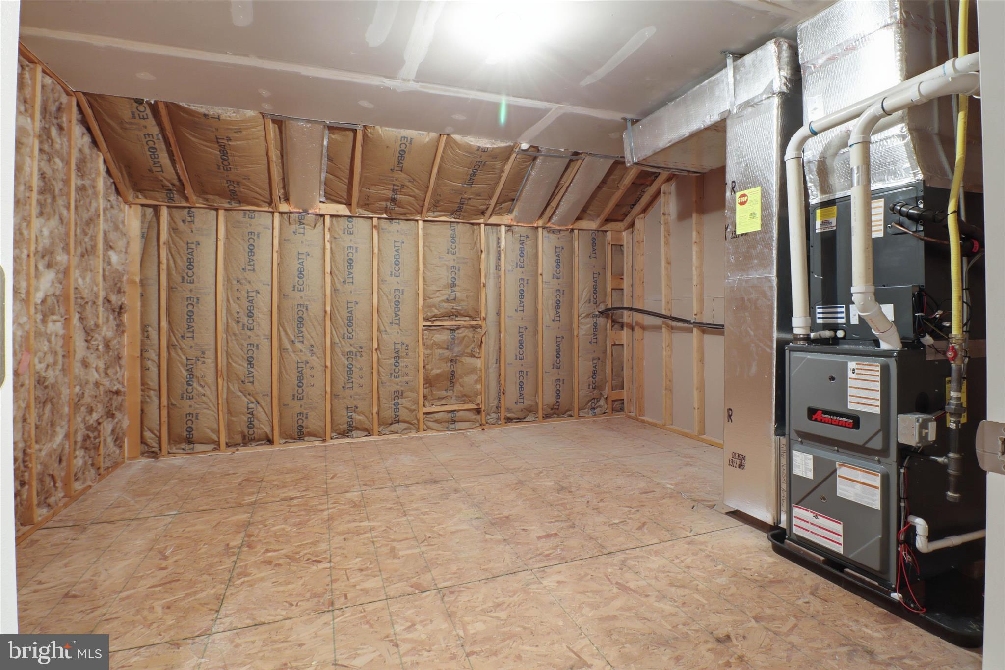 VILLAS AT ELM TREE - Residential