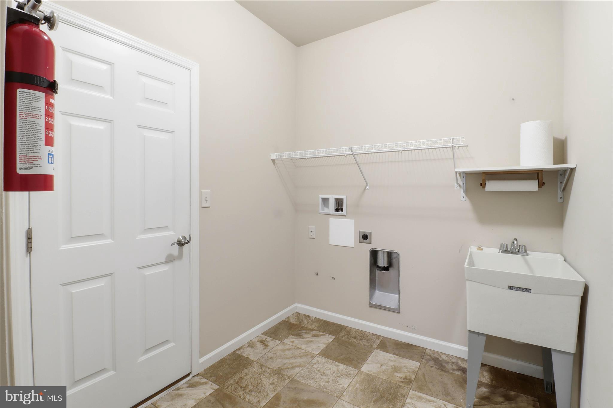 VILLAS AT ELM TREE - Residential