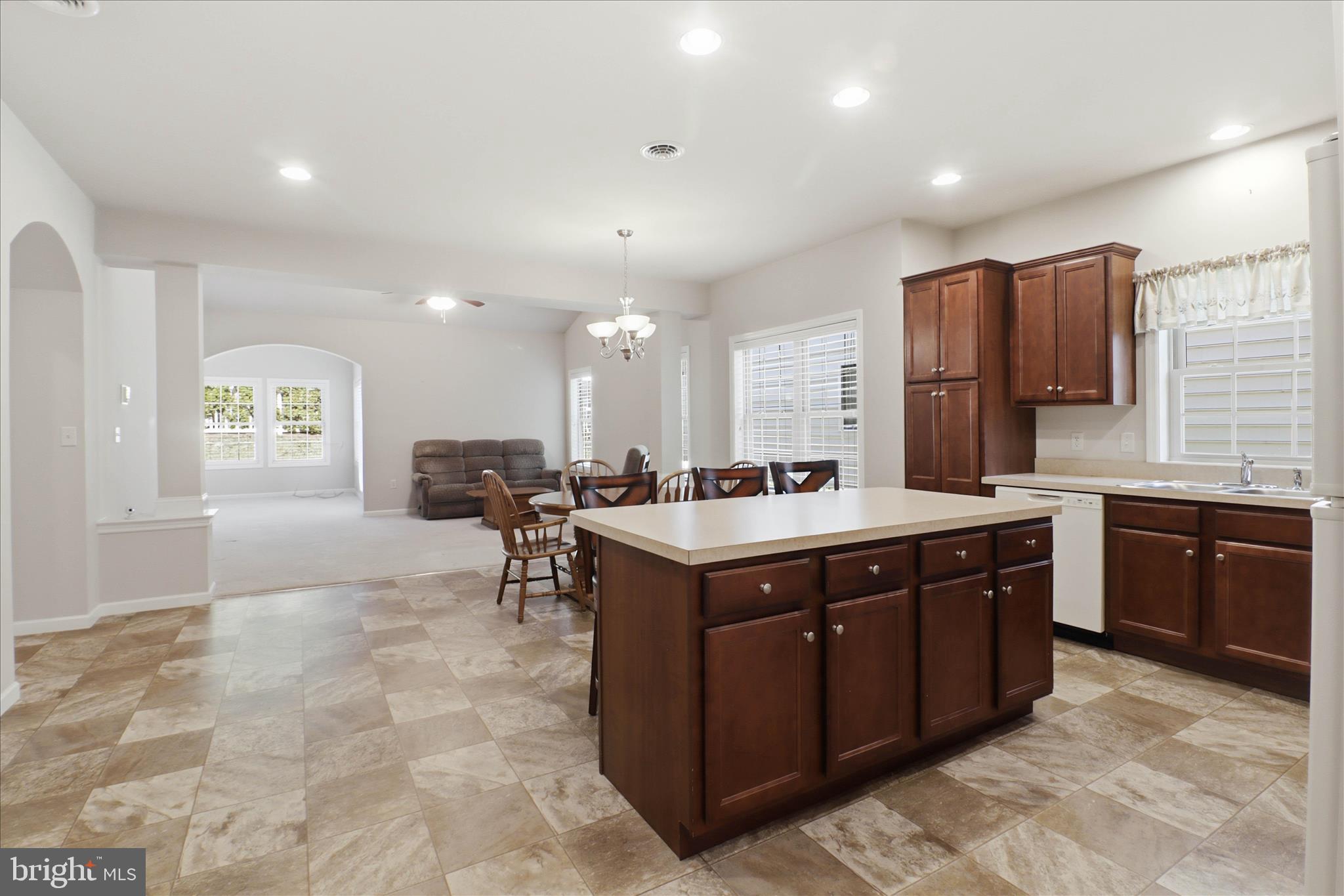 VILLAS AT ELM TREE - Residential