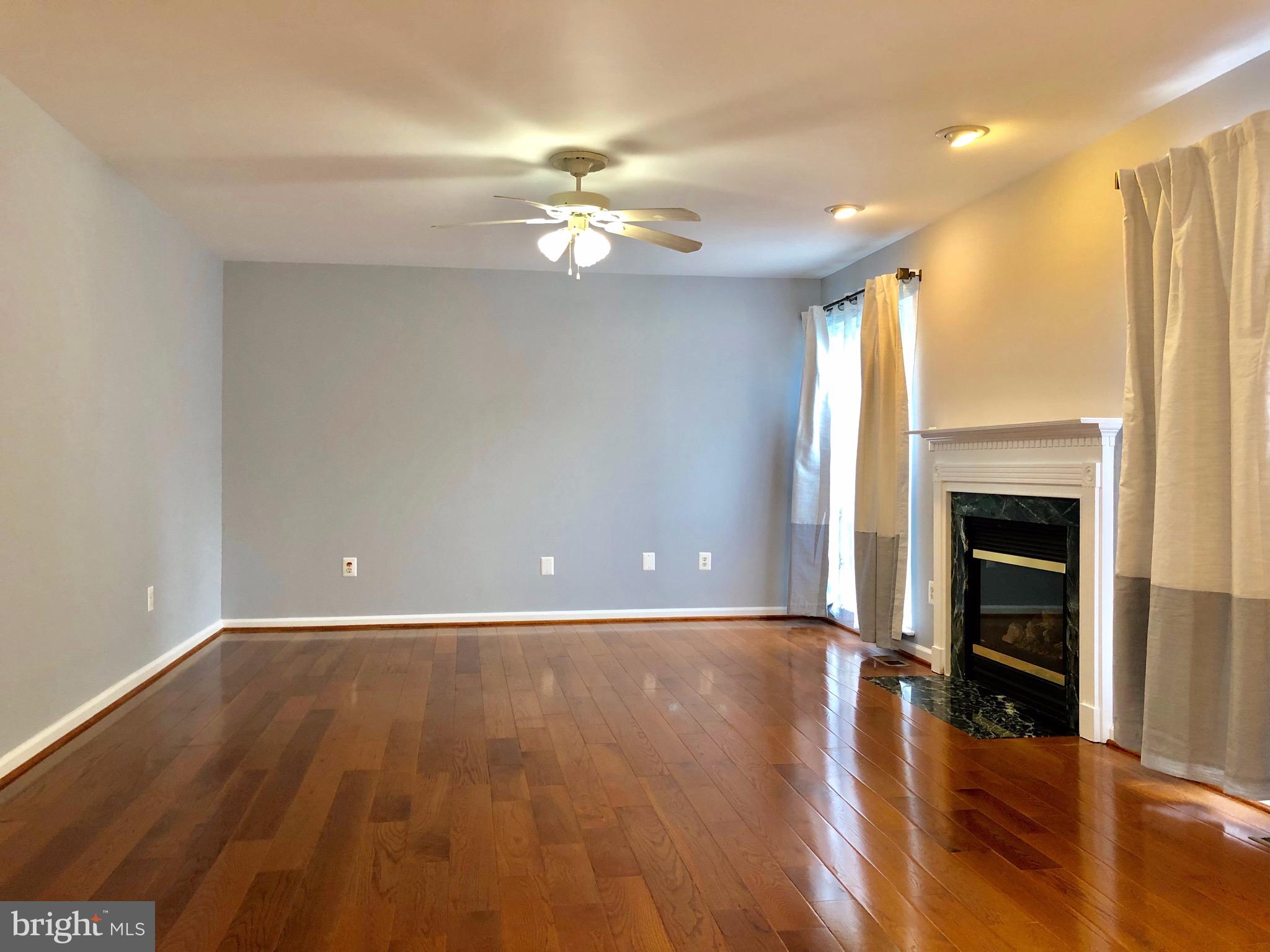 WALNUT RIDGE - Residential Lease