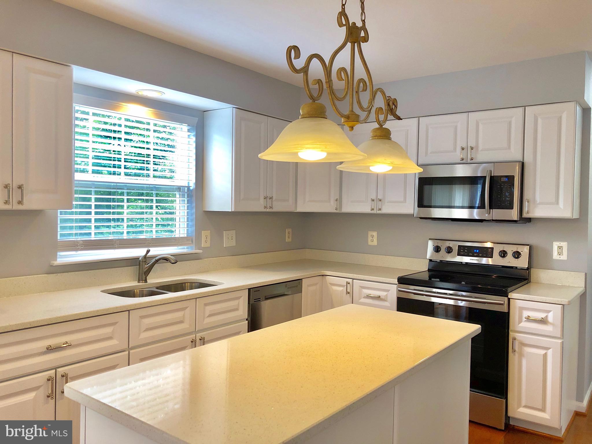 WALNUT RIDGE - Residential Lease