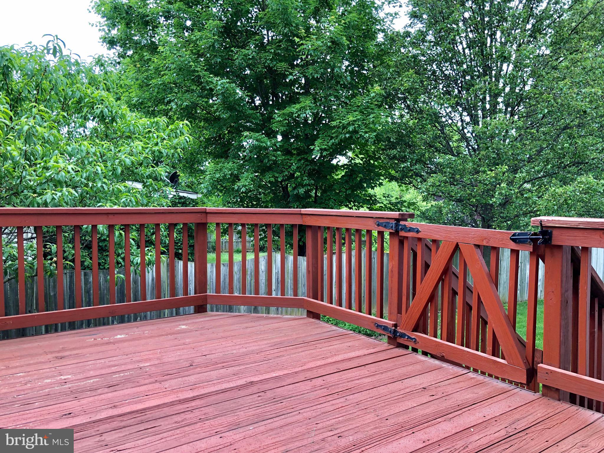 WALNUT RIDGE - Residential Lease