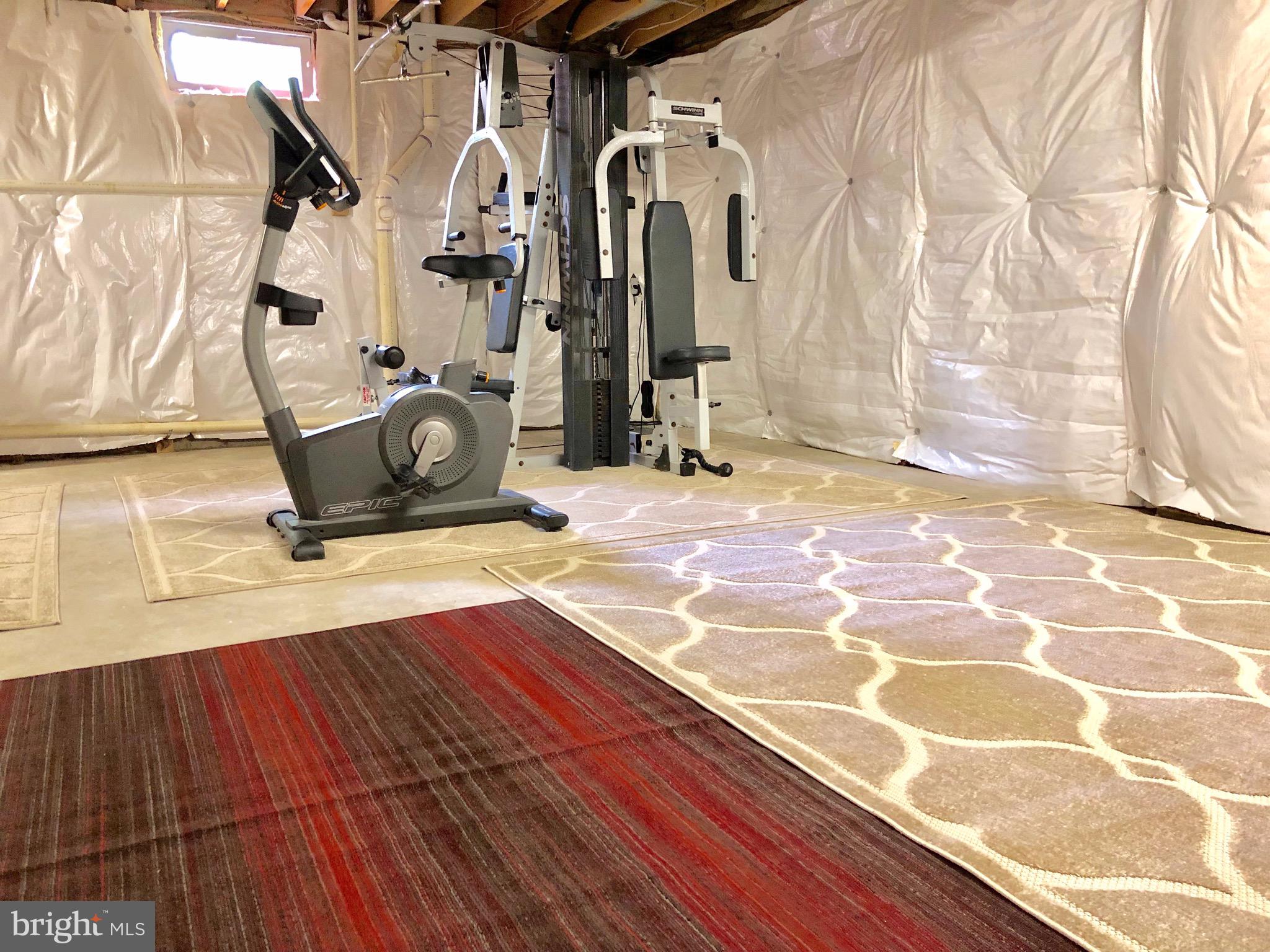 WALNUT RIDGE - Residential Lease