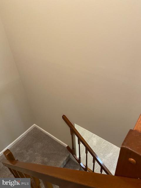 LAUREL HIGHLANDS - Residential Lease