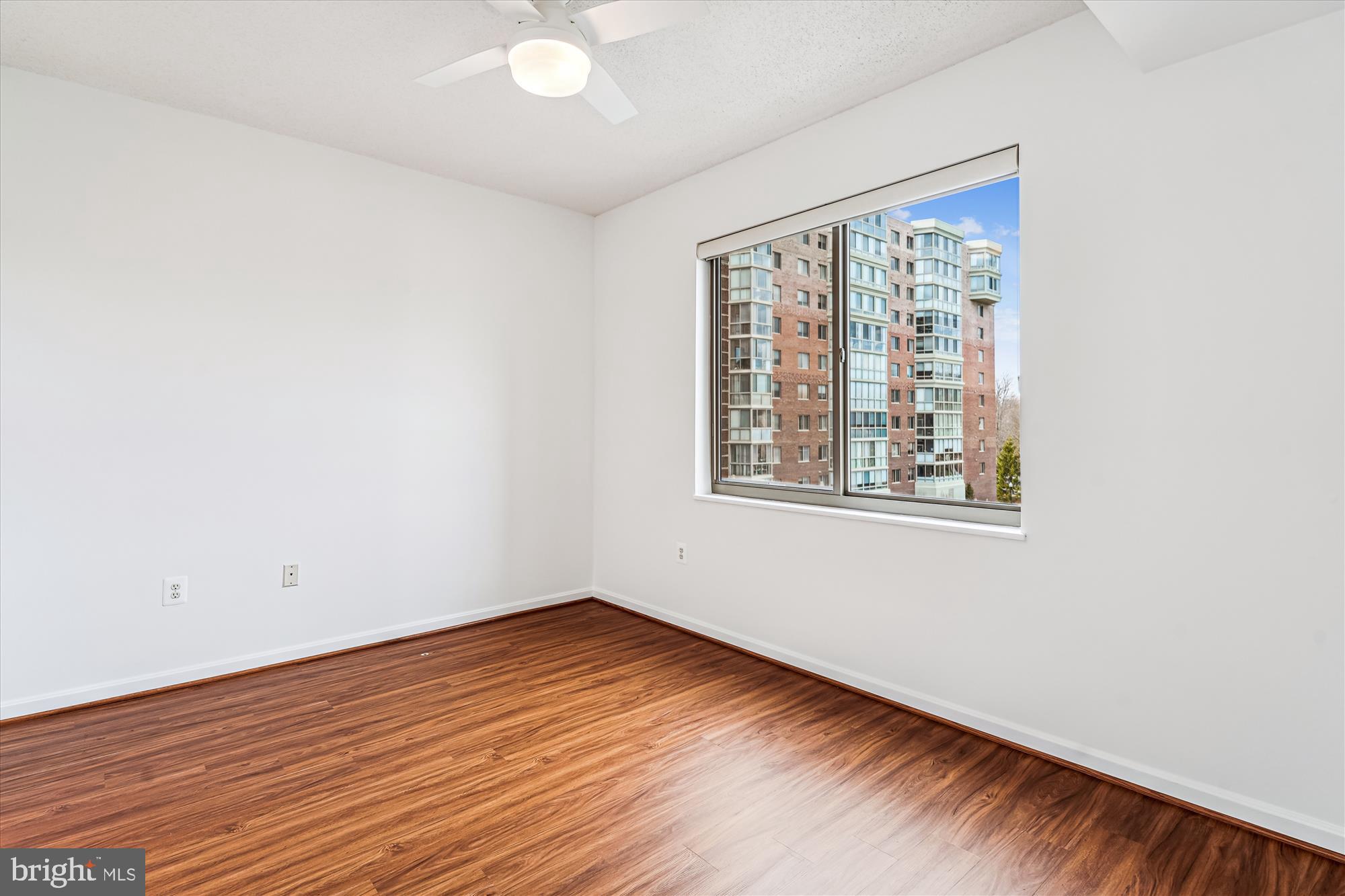 OVERLOOK AT LEISURE WORLD - Residential