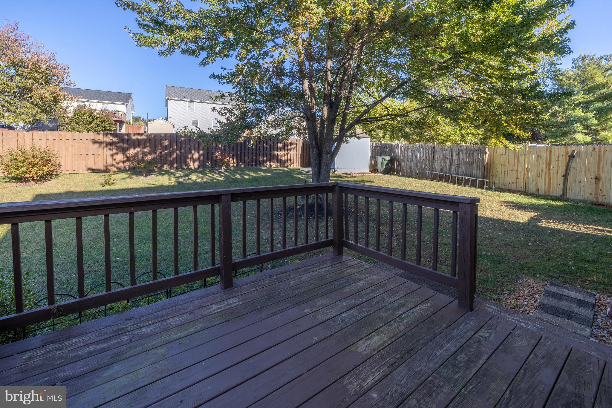 HIDDEN FIELDS - Residential