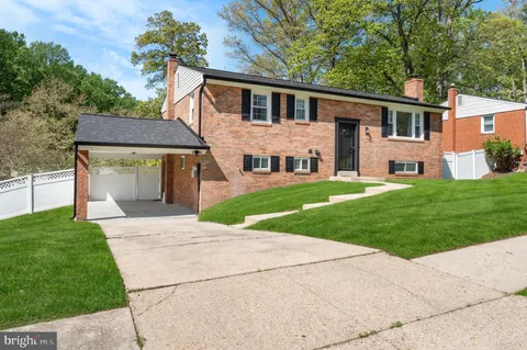 9113 Greenfield Lane, Clinton, MD MLS: MDPG2149466