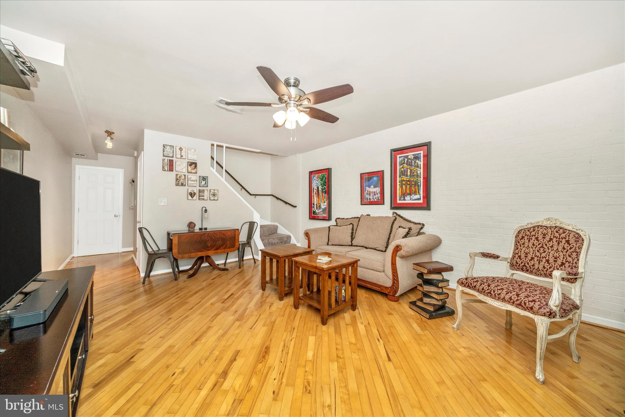 103 E 8TH STREET 103C