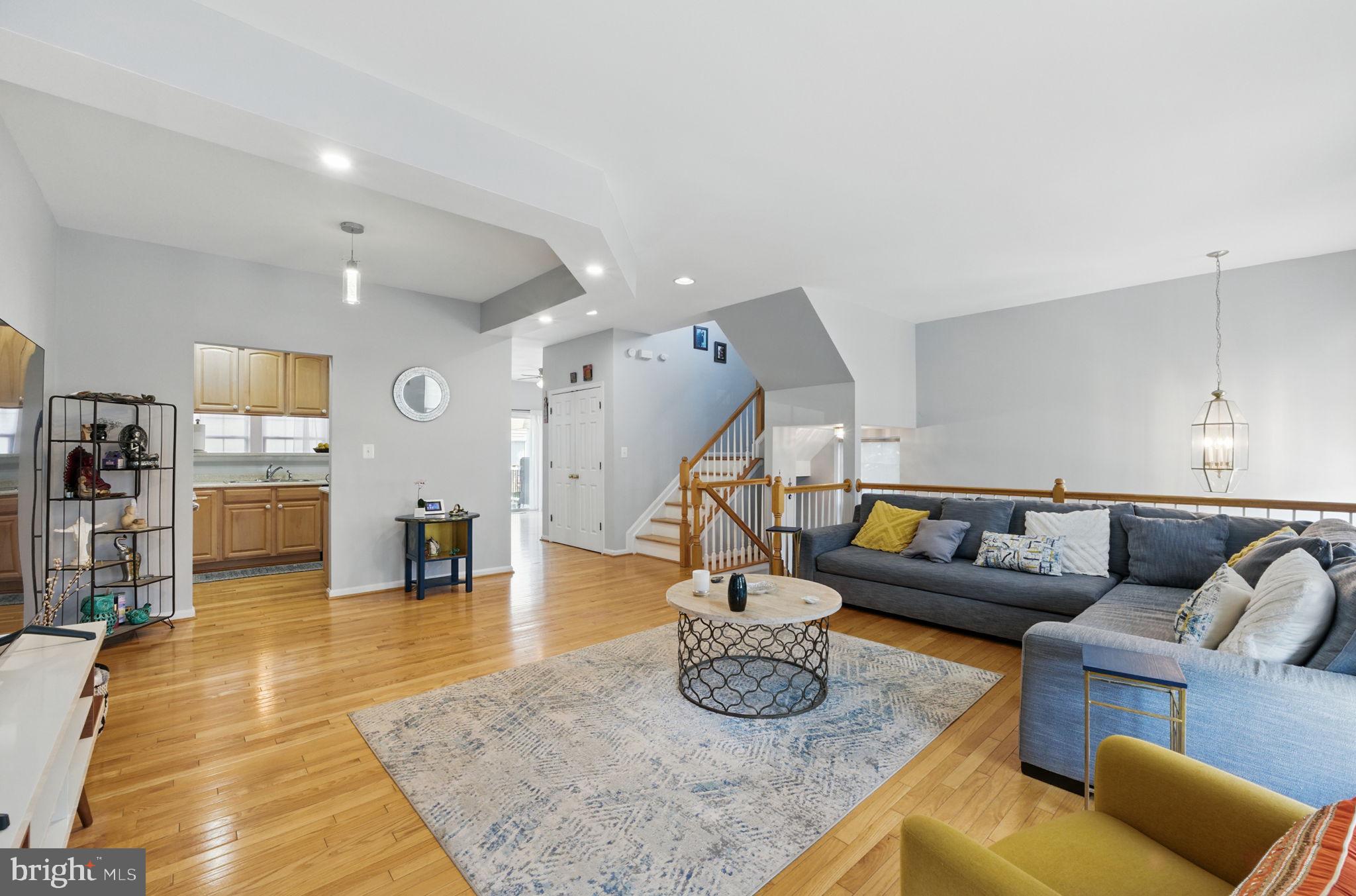 INDEPENDENCE - Residential Lease