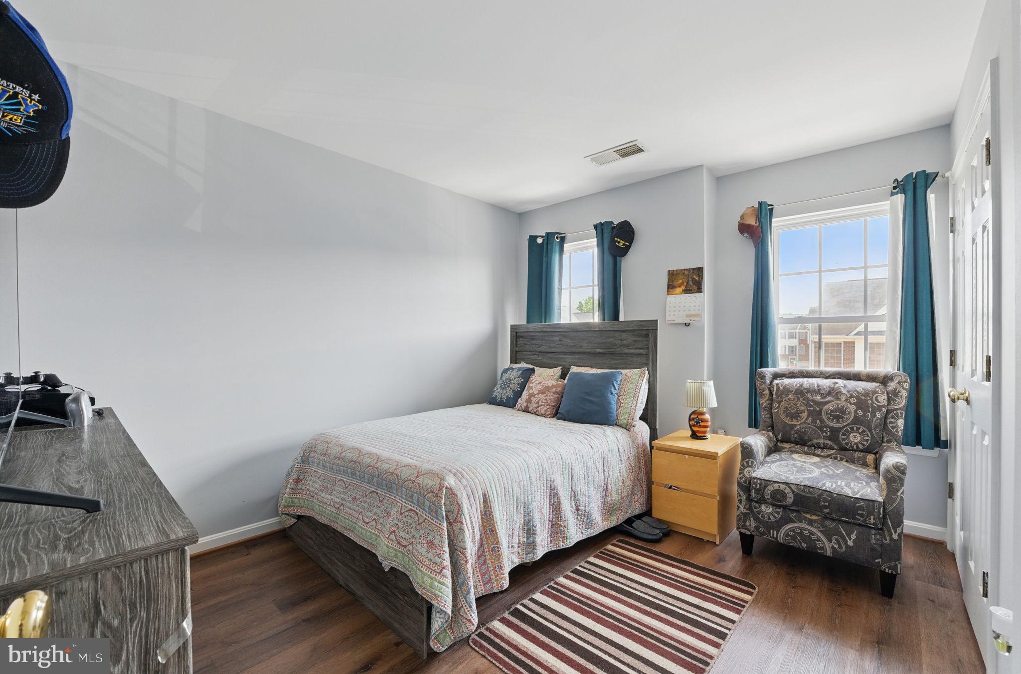 INDEPENDENCE - Residential Lease