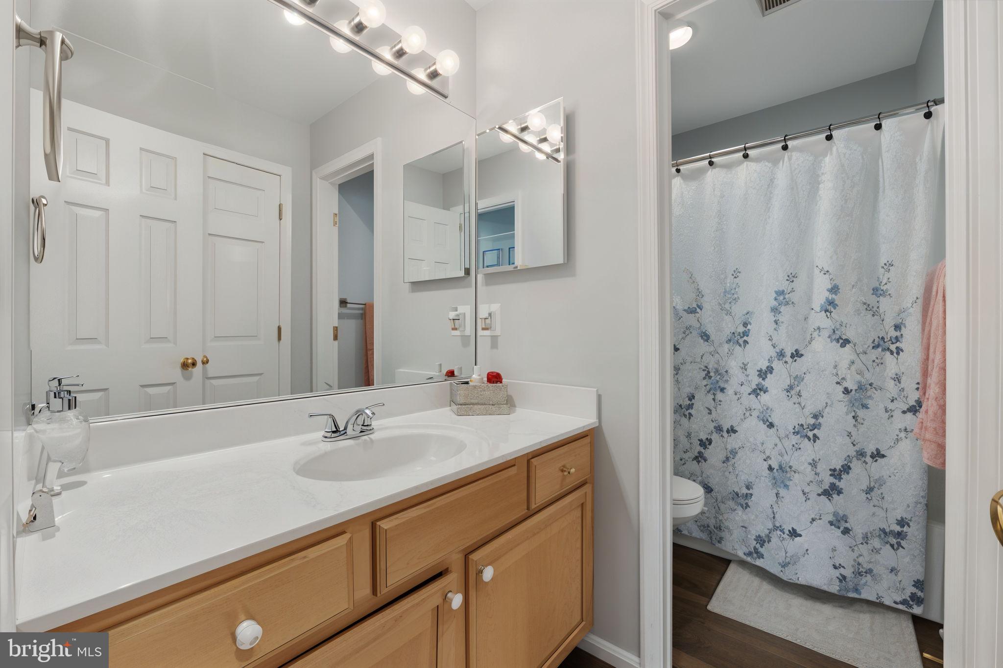 INDEPENDENCE - Residential Lease