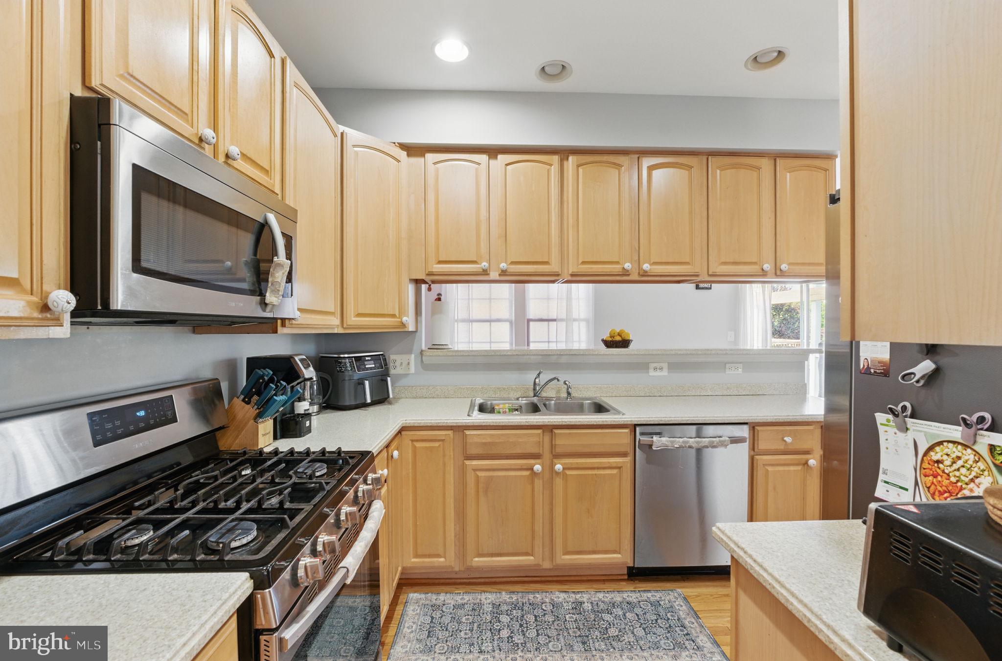 INDEPENDENCE - Residential Lease