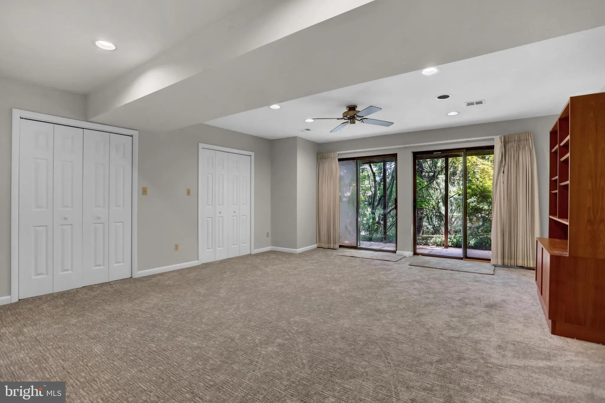 Lutherville Timonium, Maryland 21093, United States, 3 Bedrooms Bedrooms, ,4 BathroomsBathrooms,Residential,Active,168359